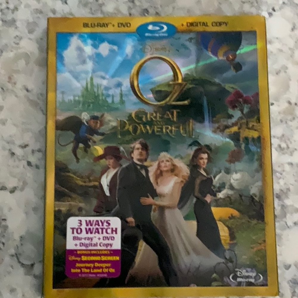 BLU-RAY + DVD + Digital Copy - Disney “Oz” the Great Powerful- PG